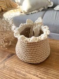 Image 2 of Chunky Ruffle Basket