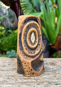 Image 2 of Mai Tai Marq in wood