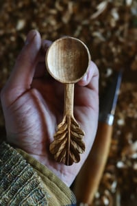 Image 3 of ~Oak Leaf Handle Scoop~