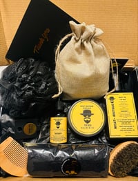 Image 1 of Men- Grooming Kit