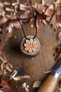 Image 1 of Daisy Flower- Pendant Necklace 