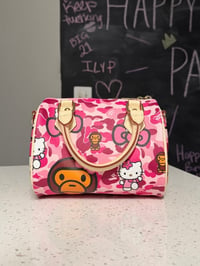 Image 4 of Hello Kitty x Ape Pillow Bag