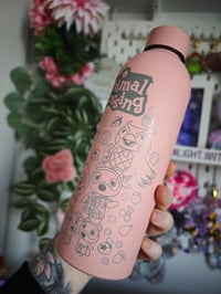 Image 3 of Botella rosa pastel Animal Crossing