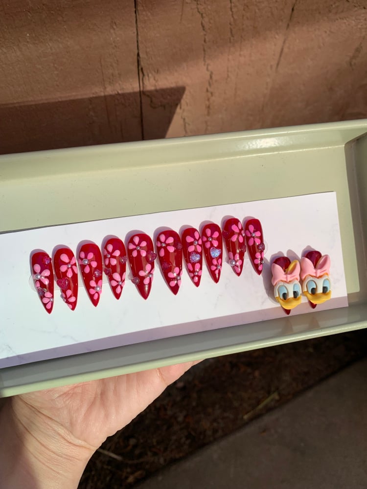 Image of Daisy Duck Nails 