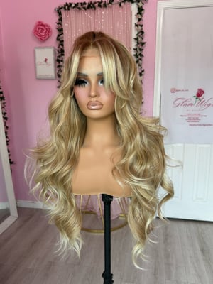 Image of Gwen luxury free part (ready to ship)