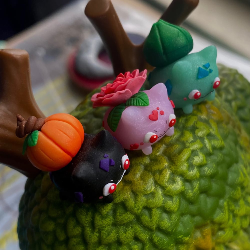 Image of Chubby Bulbasaur Figure/Keychain