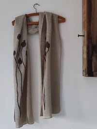 Image 2 of Quiescenza • Large Hemp scarf ecru