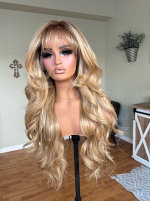 Image of Hailey free part luxury (ready to ship)