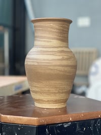 Image 1 of Vase 01