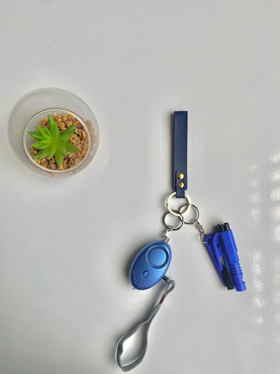 Image of Blue simple set