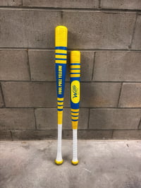 Image 3 of Yellow Crayon "Foul Pole Yellow"