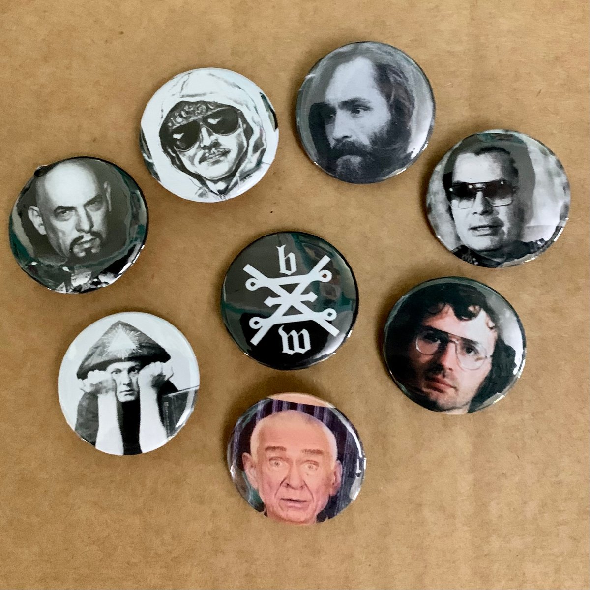 BUTTONS! 