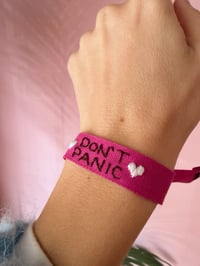 Image 2 of Bracciale Don't Panic