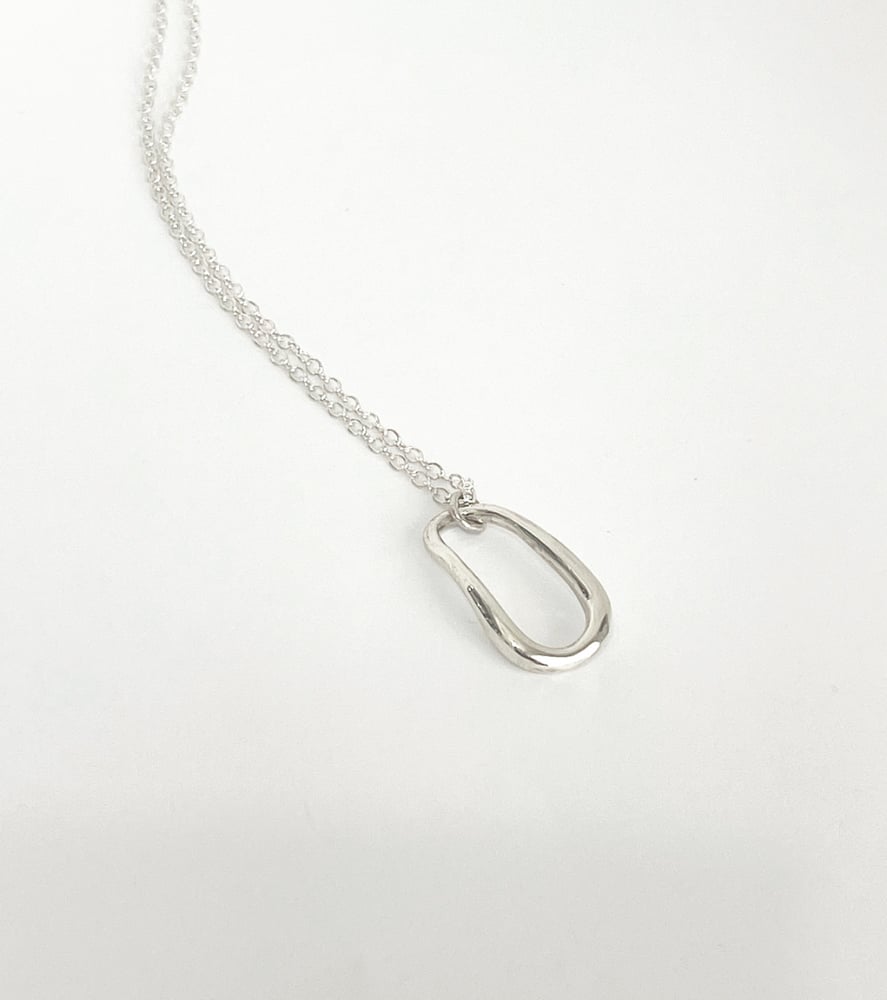 Image of Organic Oval Necklace 