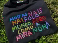 Image 1 of Camiseta bordada a man. NAIS negra letras cores. Varias tallas. ⚠️FEITA POR ENCARGA