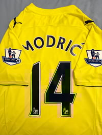 Image 1 of Tottenham Hotspur “MODRIĆ 14” 2009/10 Third Shirt + PL patches (XL)