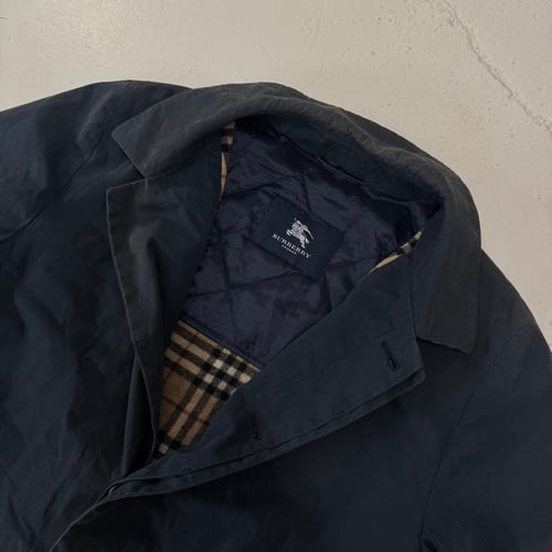 Image of 2000s Burberry London Trench Coat, Size Large