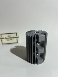 Image 2 of Finned manifold 2,3,4 ports