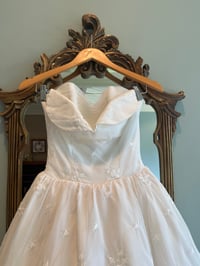 Image 12 of 1950s Glamorous Ballgown  