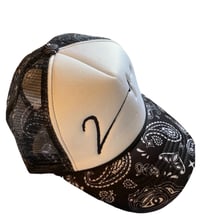 Image 4 of Black white bandana v truck 
