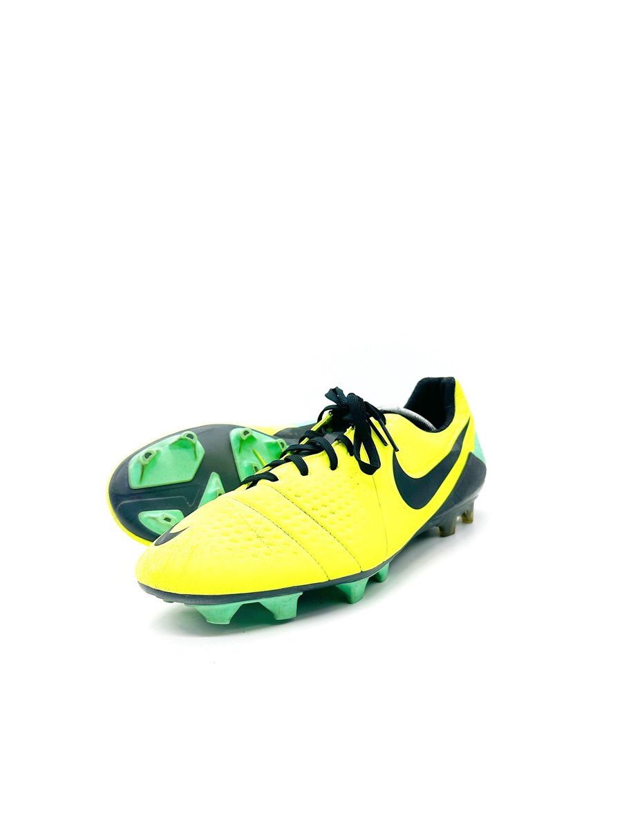Image of Nike Ctr360 Maestri FG green Worn