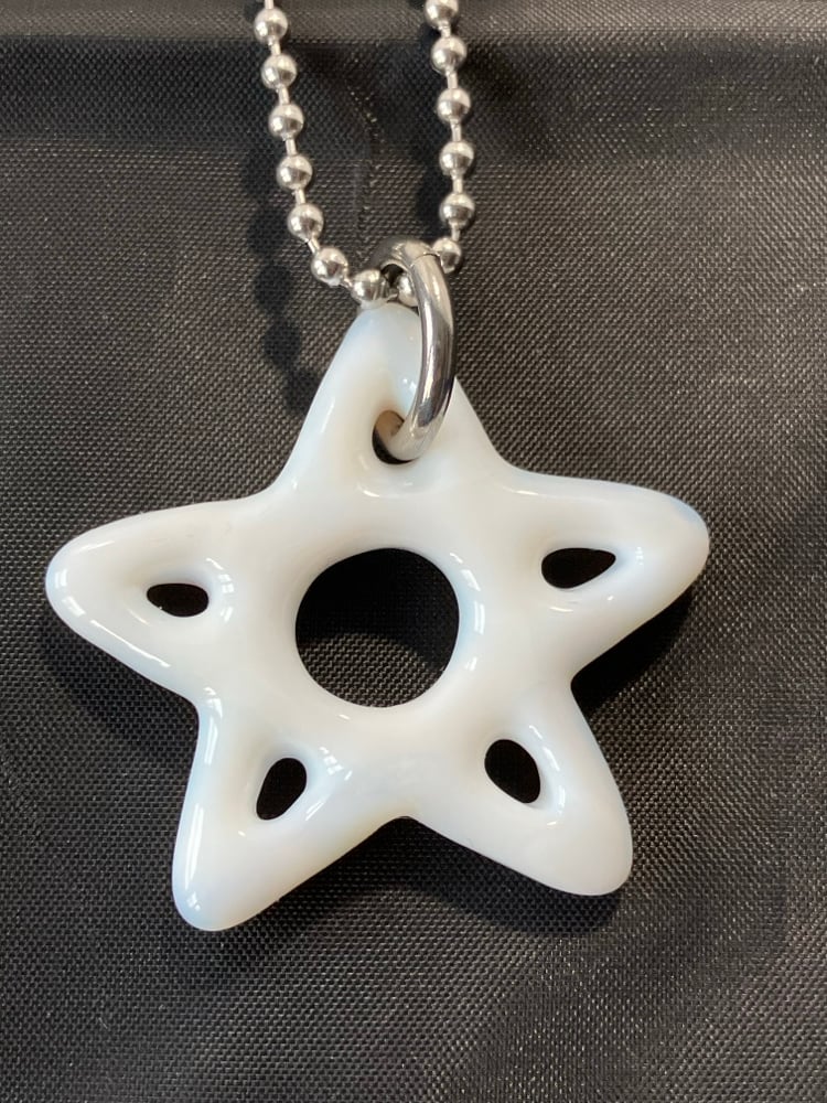 Image of white lotus star