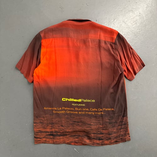 Image of SS23 Palace Ultimate Chill Shirt, Size Medium