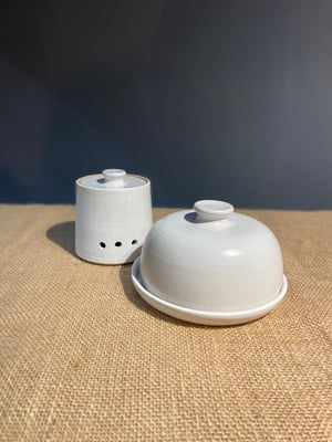 Image of Garlic Jar - White