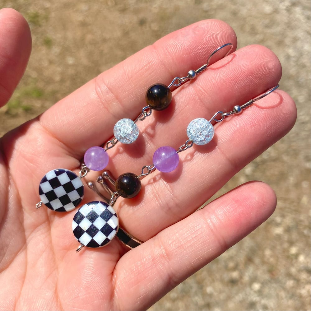 Image of Retro Babe Earrings