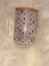 Image 3 of Lv Glass Mug
