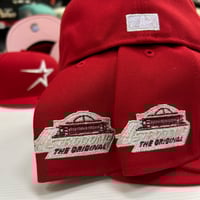 Image 2 of New Era 59Fifty Scarlet Metallic Iris 