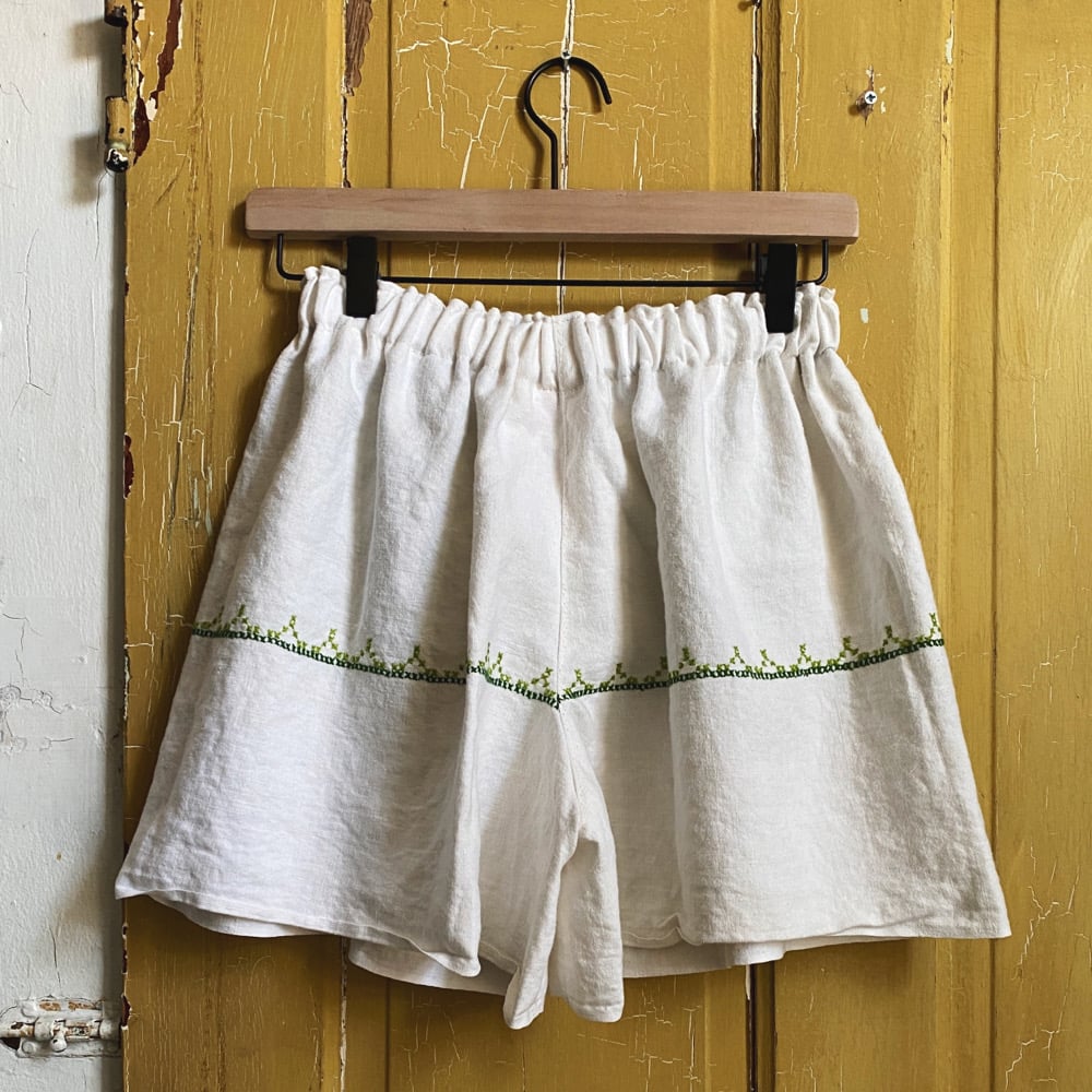 Image of Ivy Linen Cross-stitch Granny Shorts