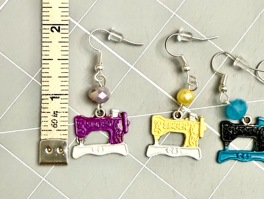 Image of Featherweight Sewing Machine Earrings