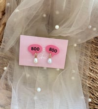 Boo Studs