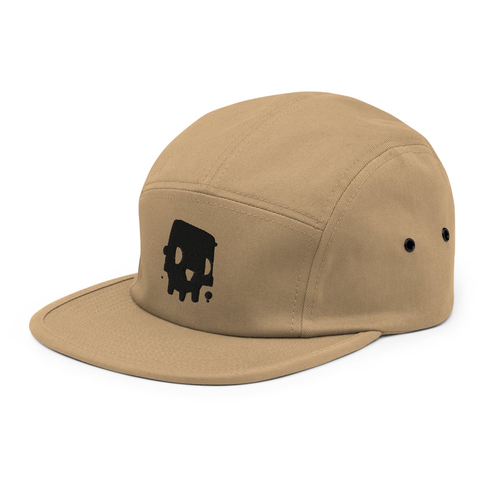 Skull 5-Panel (Black Stitch)