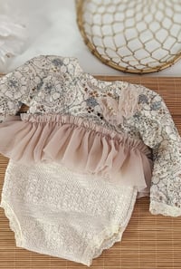 Image 2 of Newborn bodysuit for photoshoots | Lara | beige