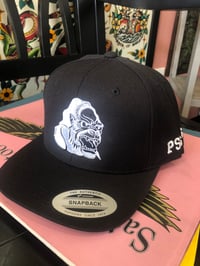 Black gorilla hat 