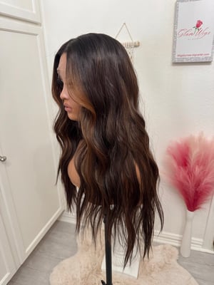 Image of Ashton (ready to ship)