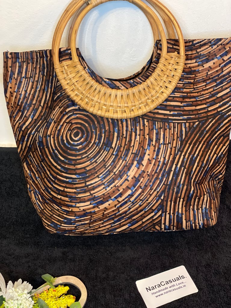 The NoVa Cane Tote Bag Image 5