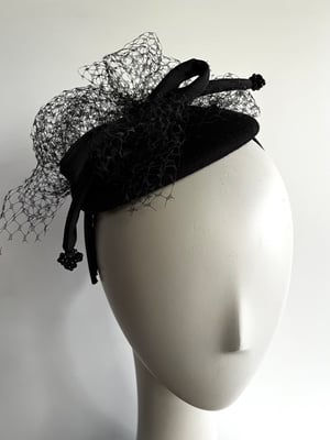 Image of Black  felt button w silk bow