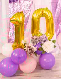 Image 1 of table decoration