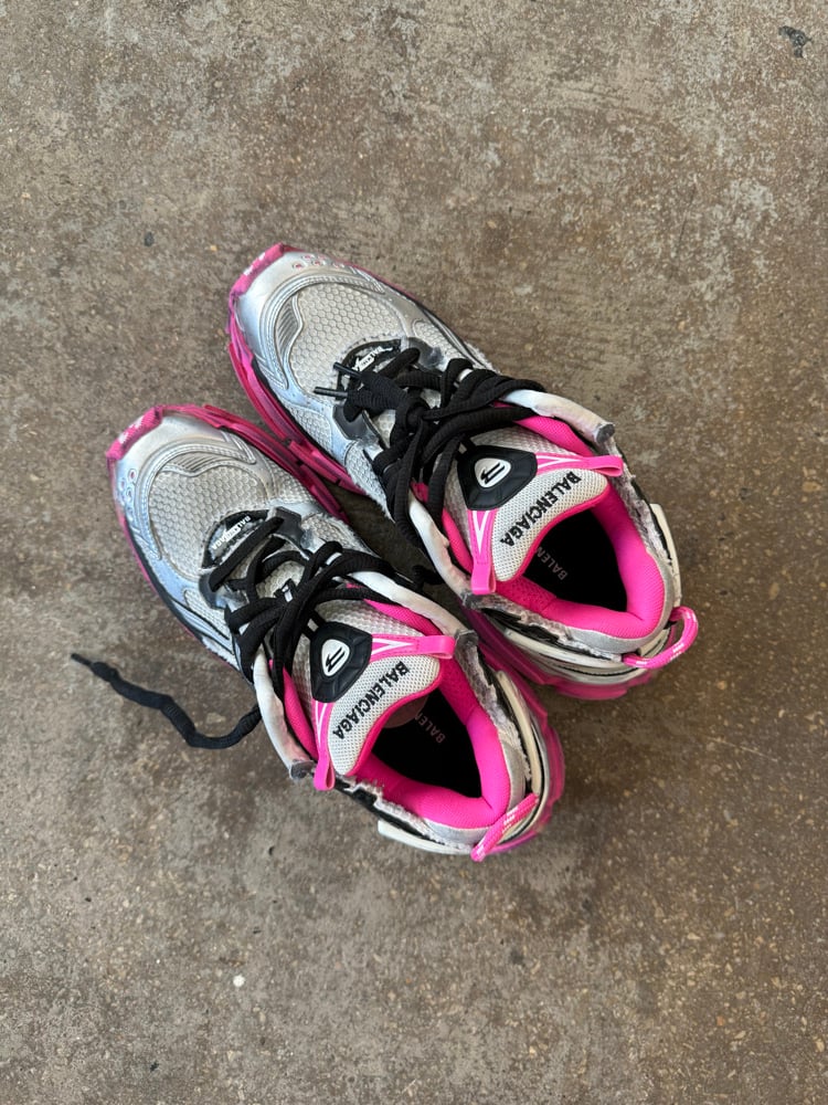 Image of Balenciaga Pink Gradient Runners
