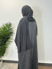 Image 1 of grey jersey hijāb