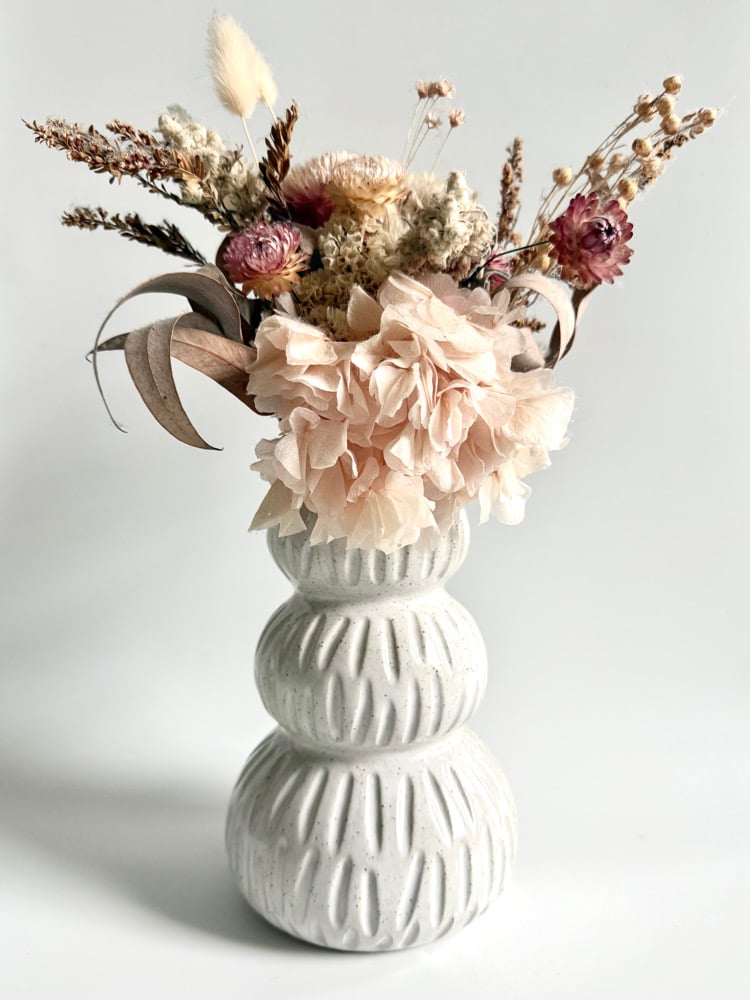 Image of Belly vase 1 