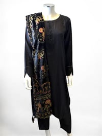Image 2 of Velvet shawl suit 