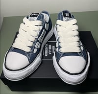 Image 2 of UNISEX TEAR BONES RUNNERS