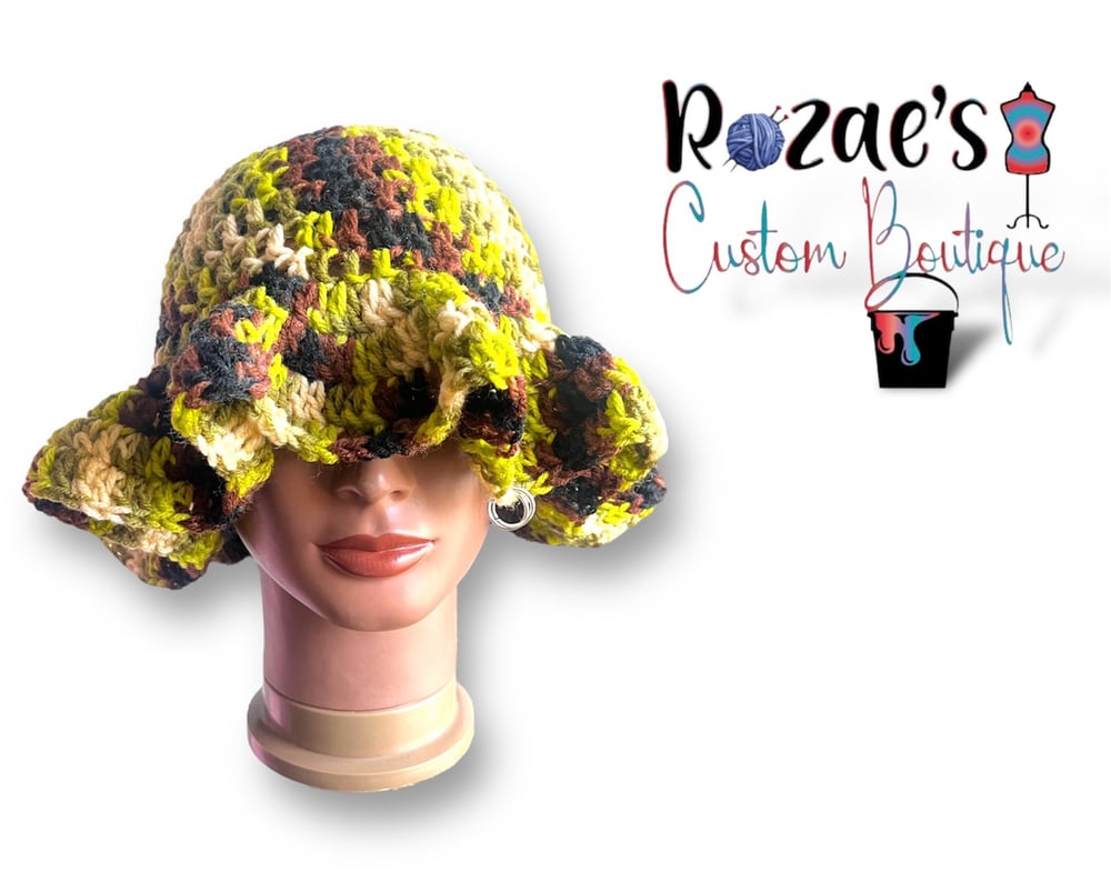 Image of Loose ruffle hats 