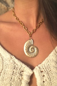 Image 3 of Palm Breeze Necklace 