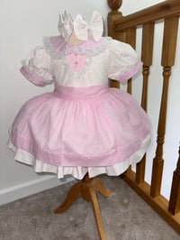 Image 1 of Pink Swiss classic 