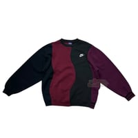 Image 2 of Nike Crewneck Colorblock Wave "TKRED" 623